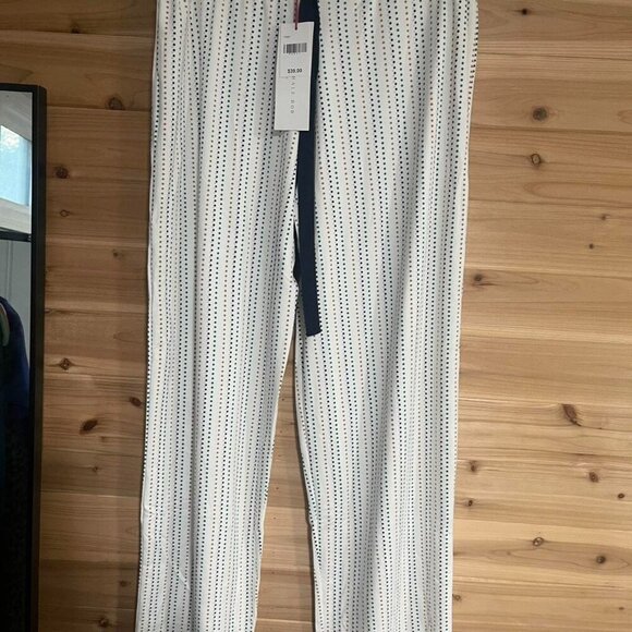 HaleBob - White And Navy Striped Polka - Picture 1 of 4
